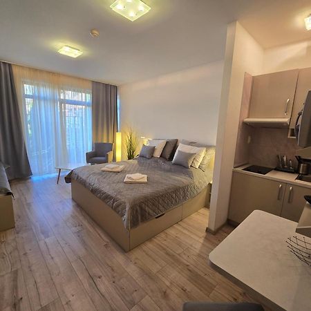Apartman Elizabeth Bešeňová Eksteriør bilde
