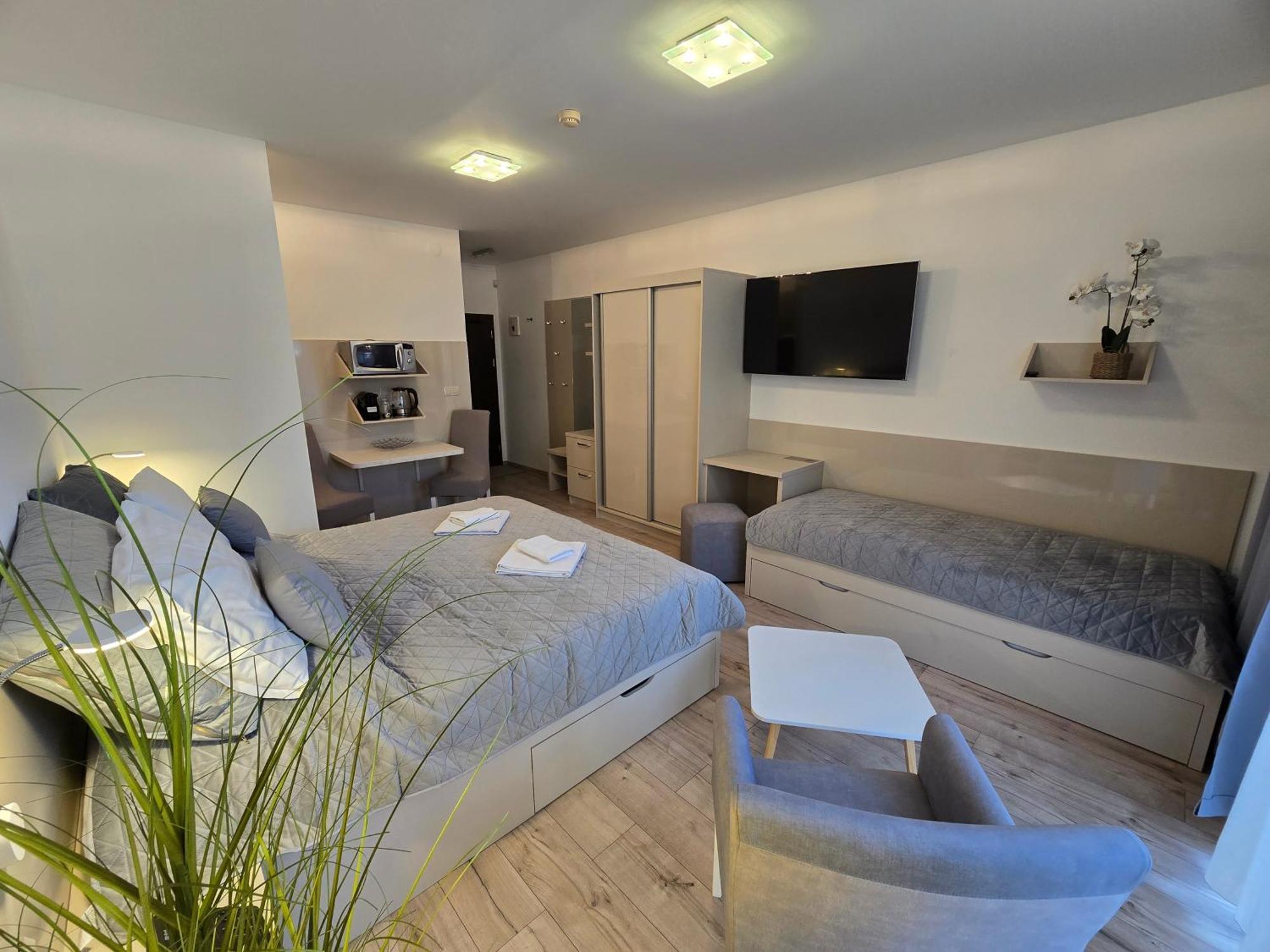Apartman Elizabeth Bešeňová Eksteriør bilde