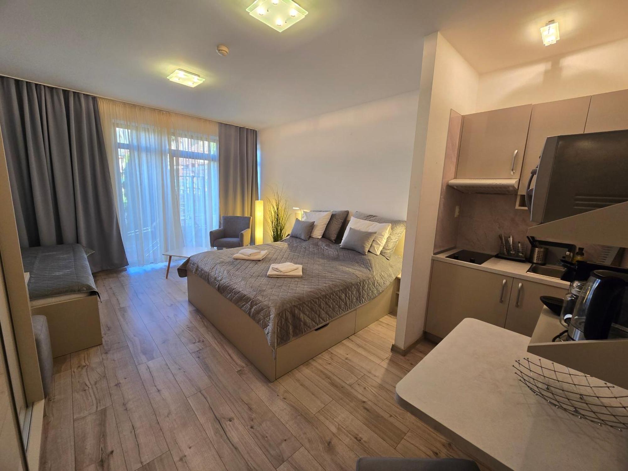 Apartman Elizabeth Bešeňová Eksteriør bilde