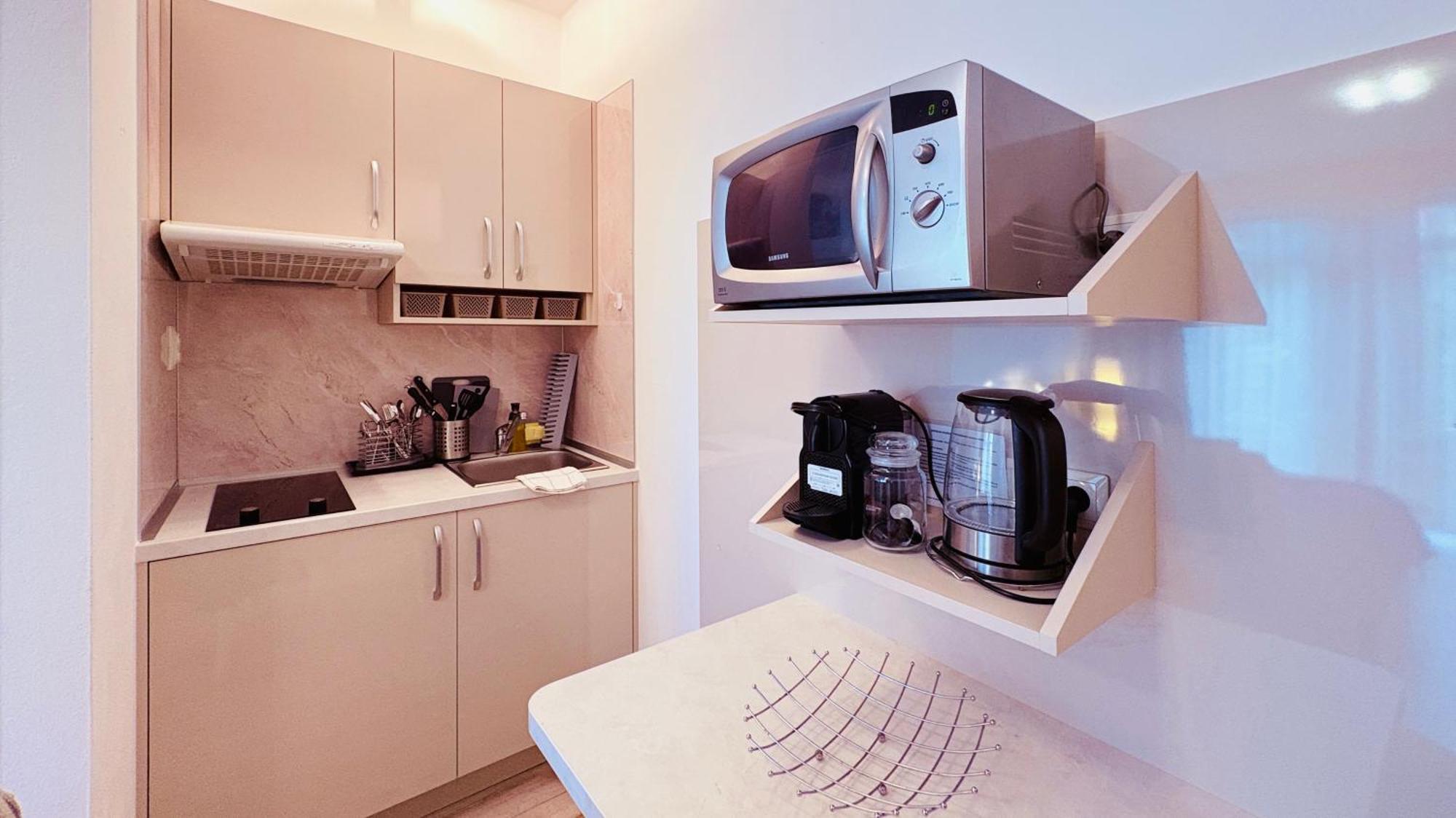 Apartman Elizabeth Bešeňová Eksteriør bilde