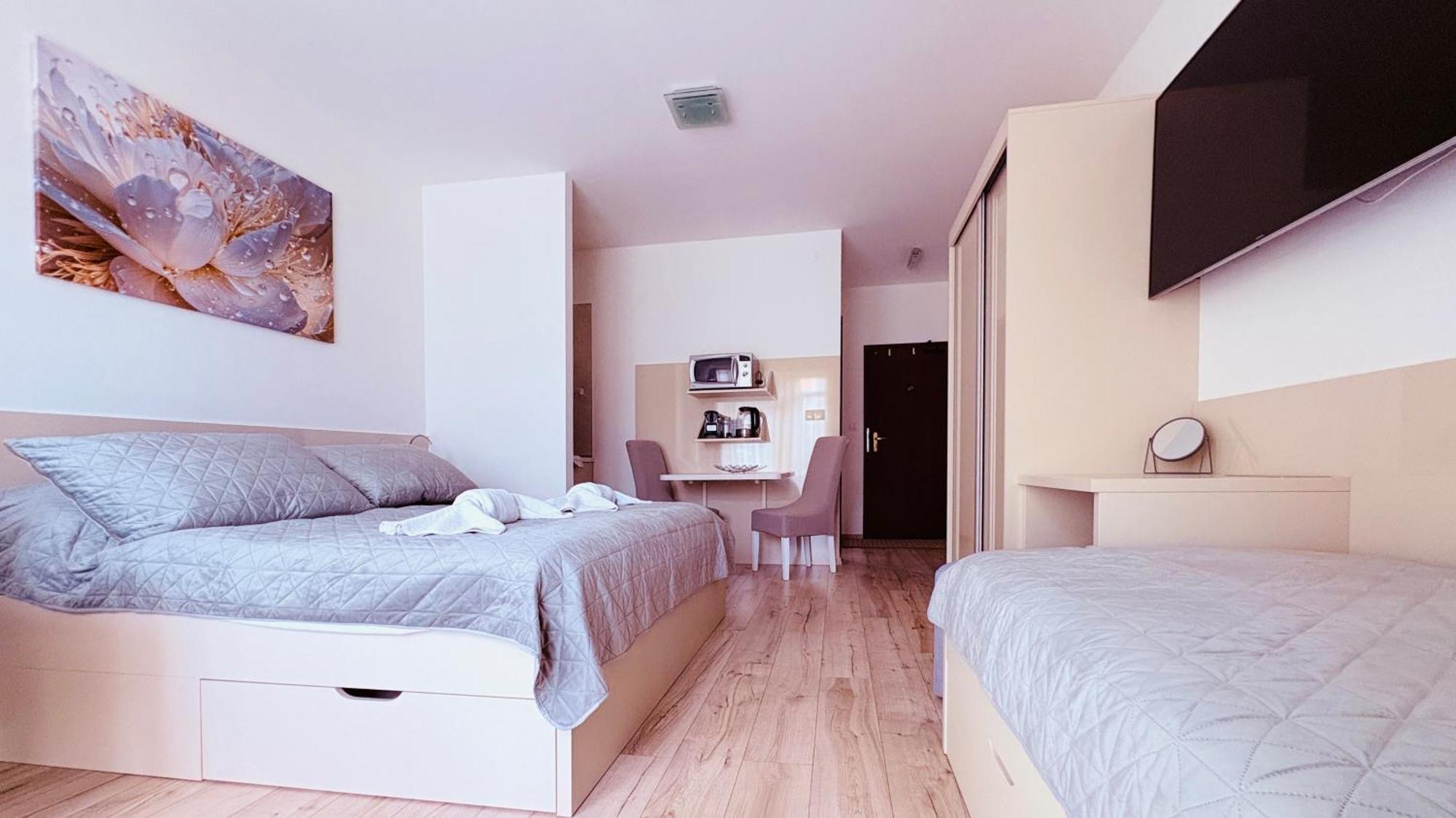 Apartman Elizabeth Bešeňová Eksteriør bilde
