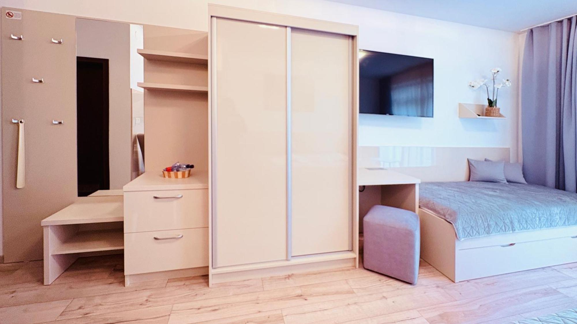 Apartman Elizabeth Bešeňová Eksteriør bilde